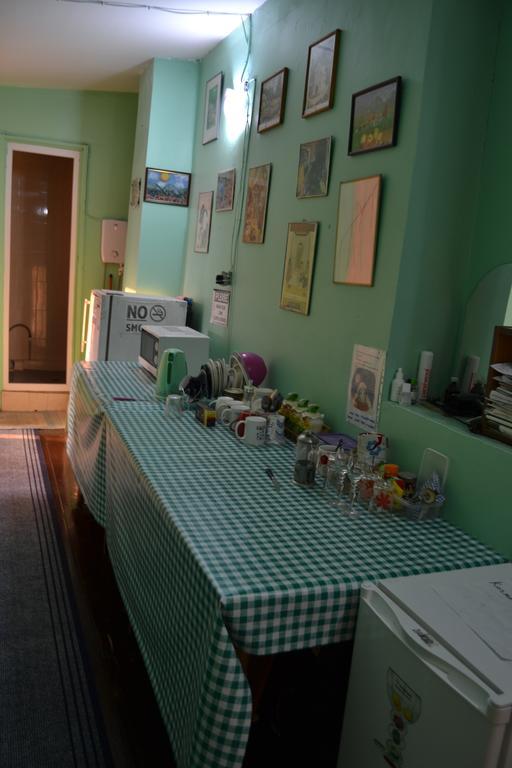 Green Stairs Guest House Tbilissi Extérieur photo